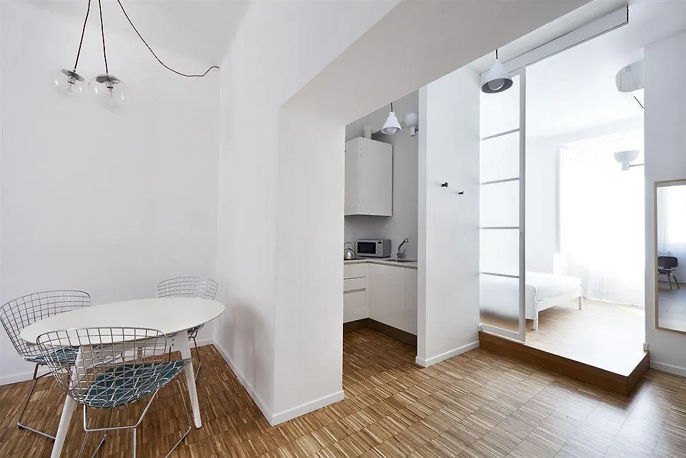 Brera Apartments In San Fermo Milan