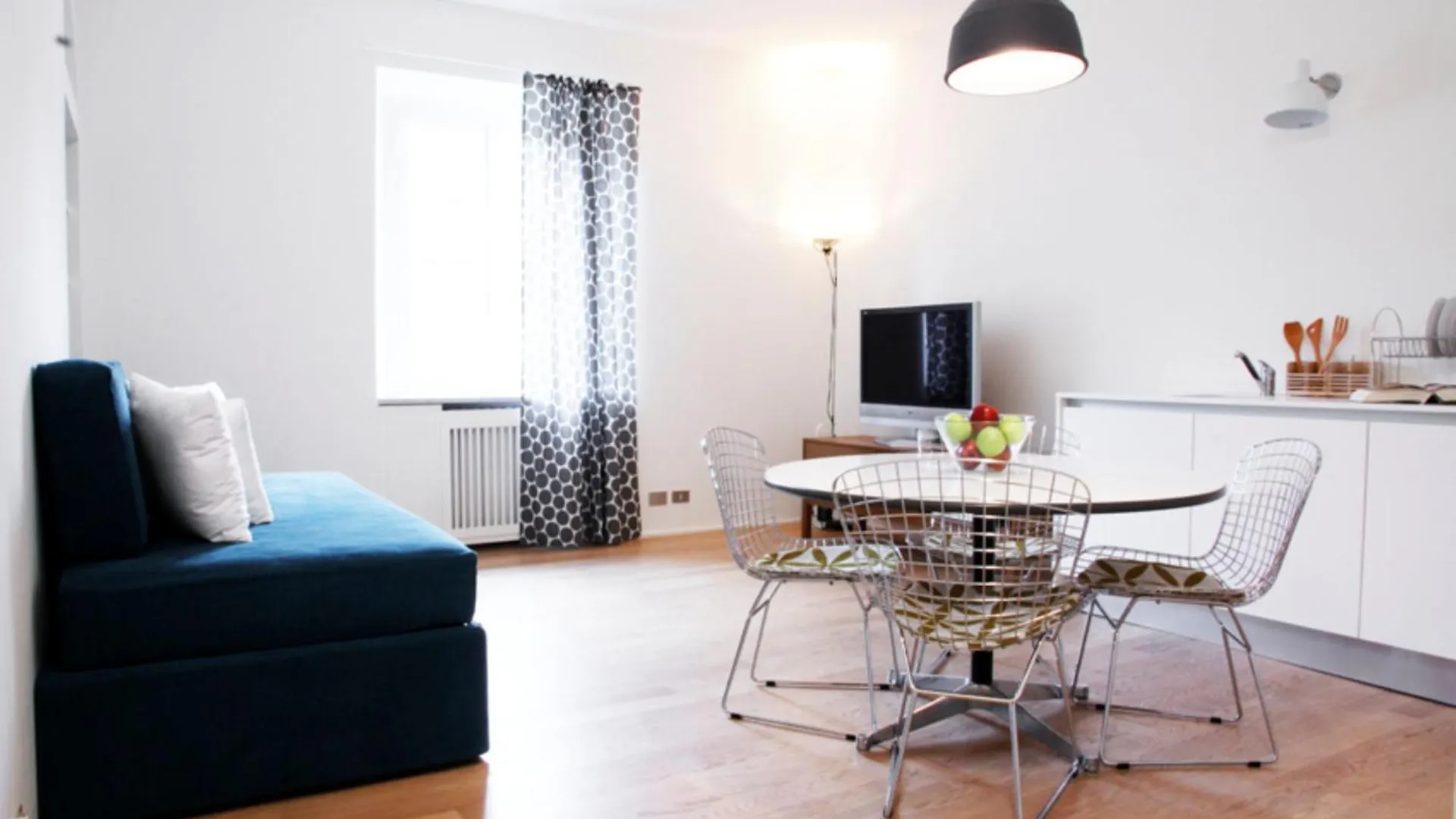 Brera Apartments In San Fermo Milan
