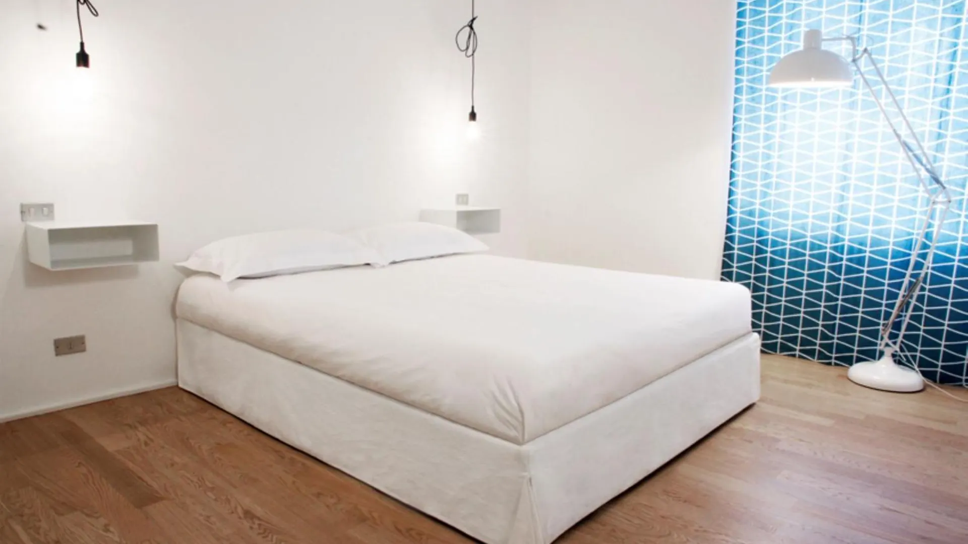 Brera Apartments In San Fermo Milan 0*,