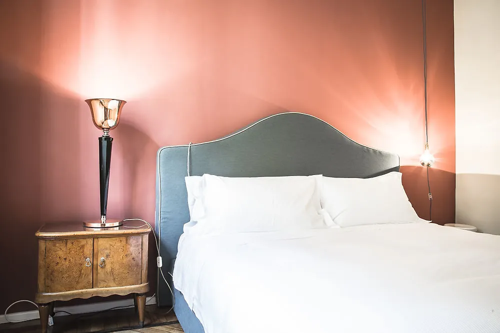 Brera Apartments In San Fermo Milan