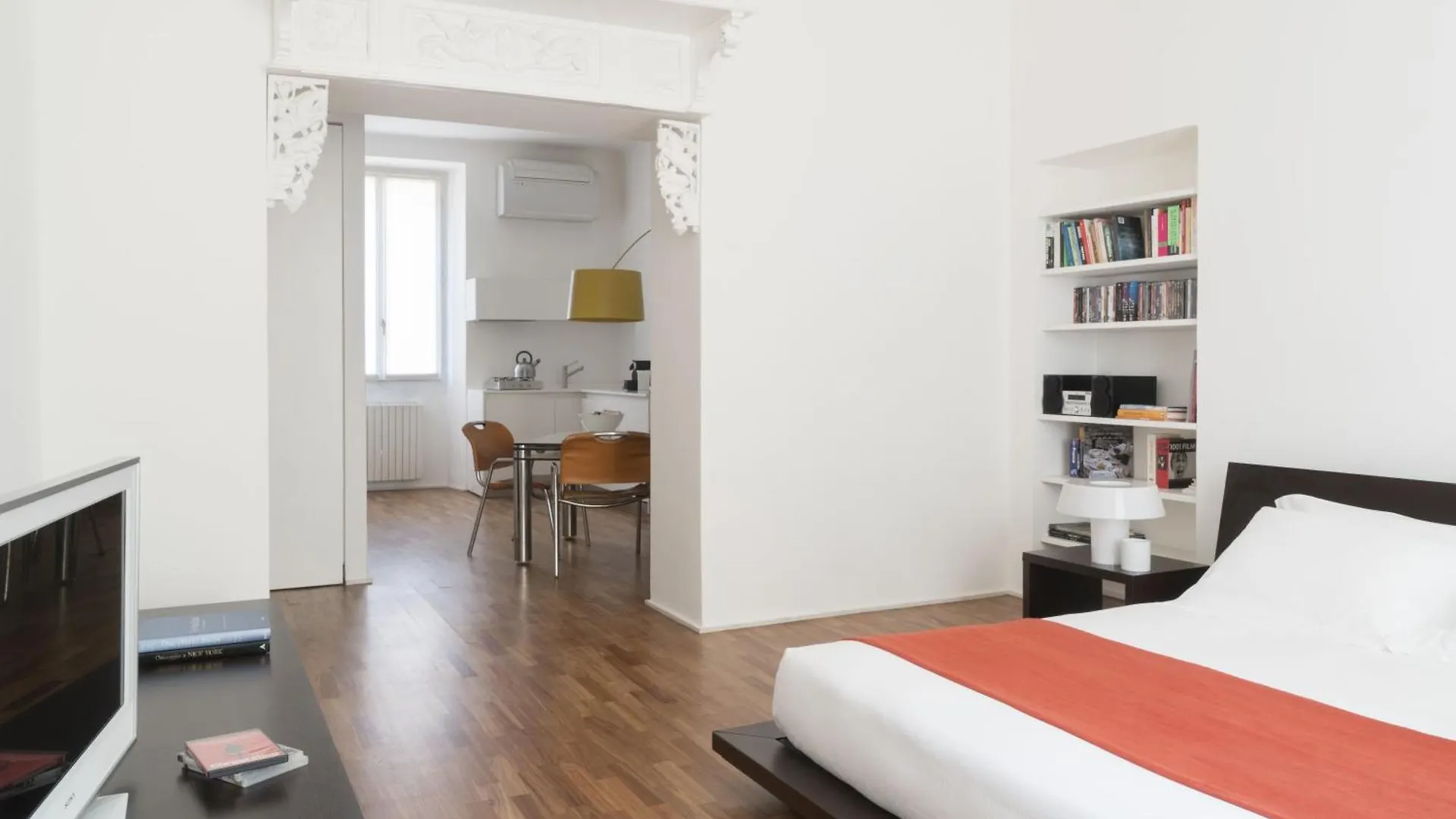 Brera Apartments In San Fermo Milan 0*,  Italie
