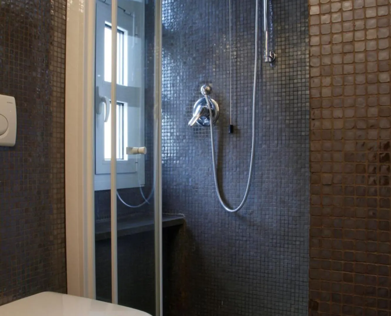 Brera Apartments In San Fermo Milan Italie