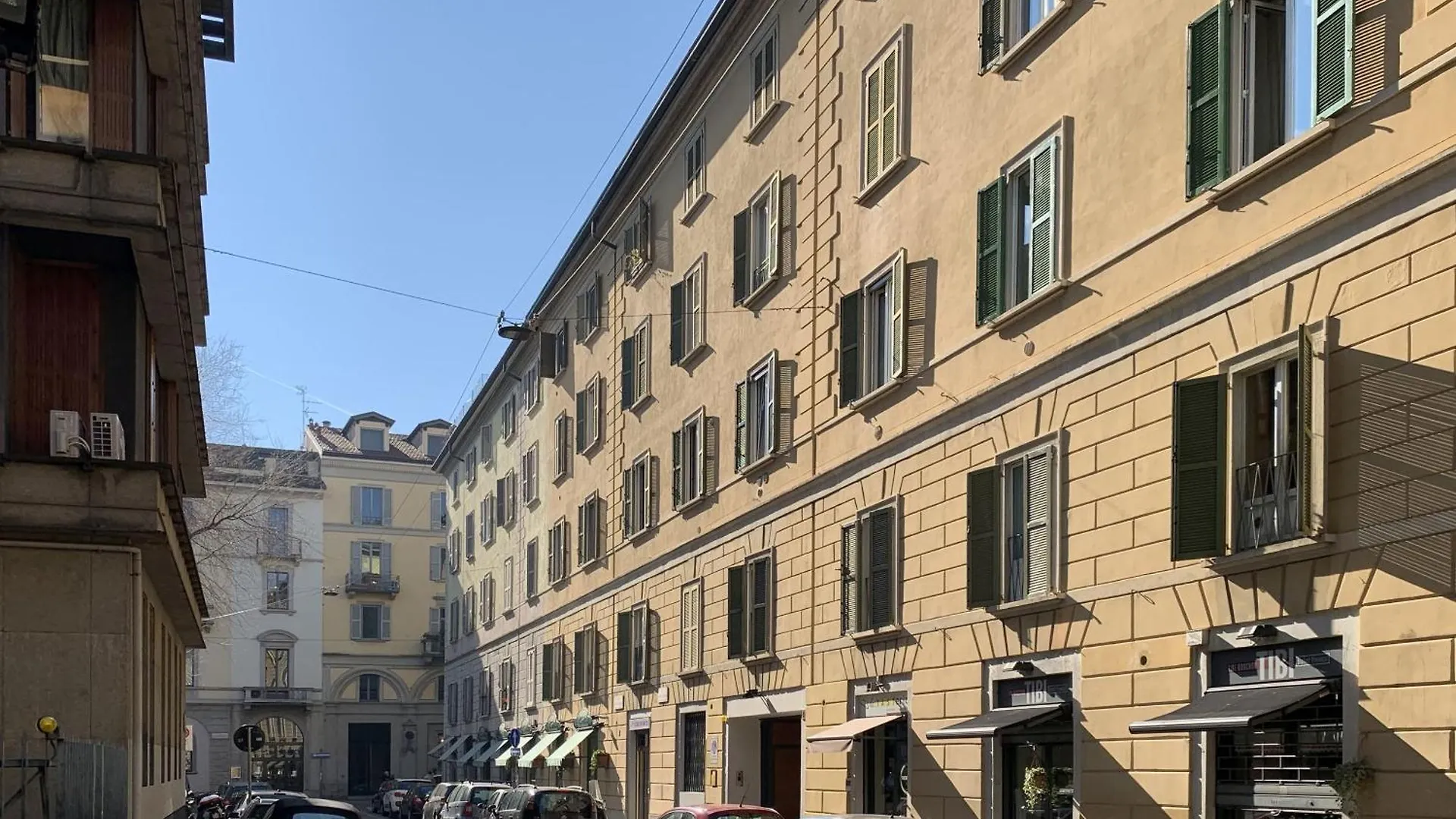 Brera Apartments In San Fermo Milan