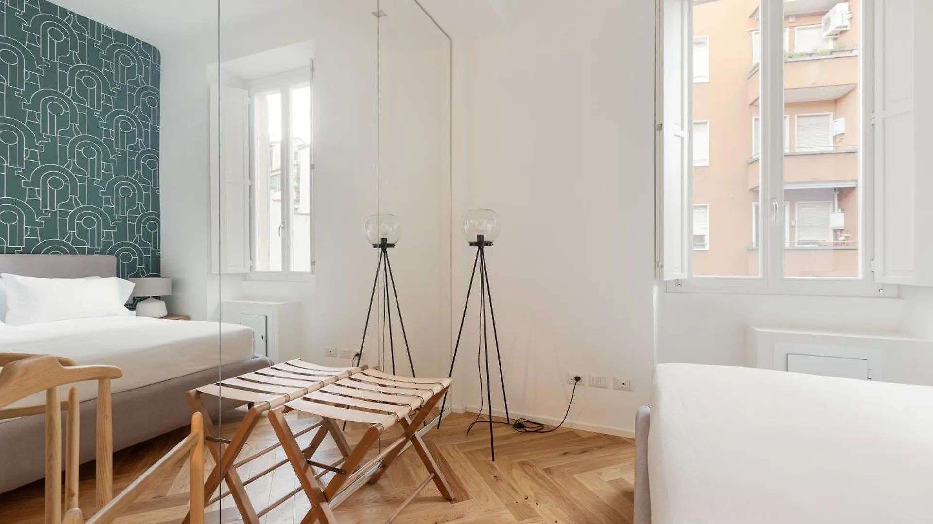 Brera Apartments In San Fermo Milan 0*,