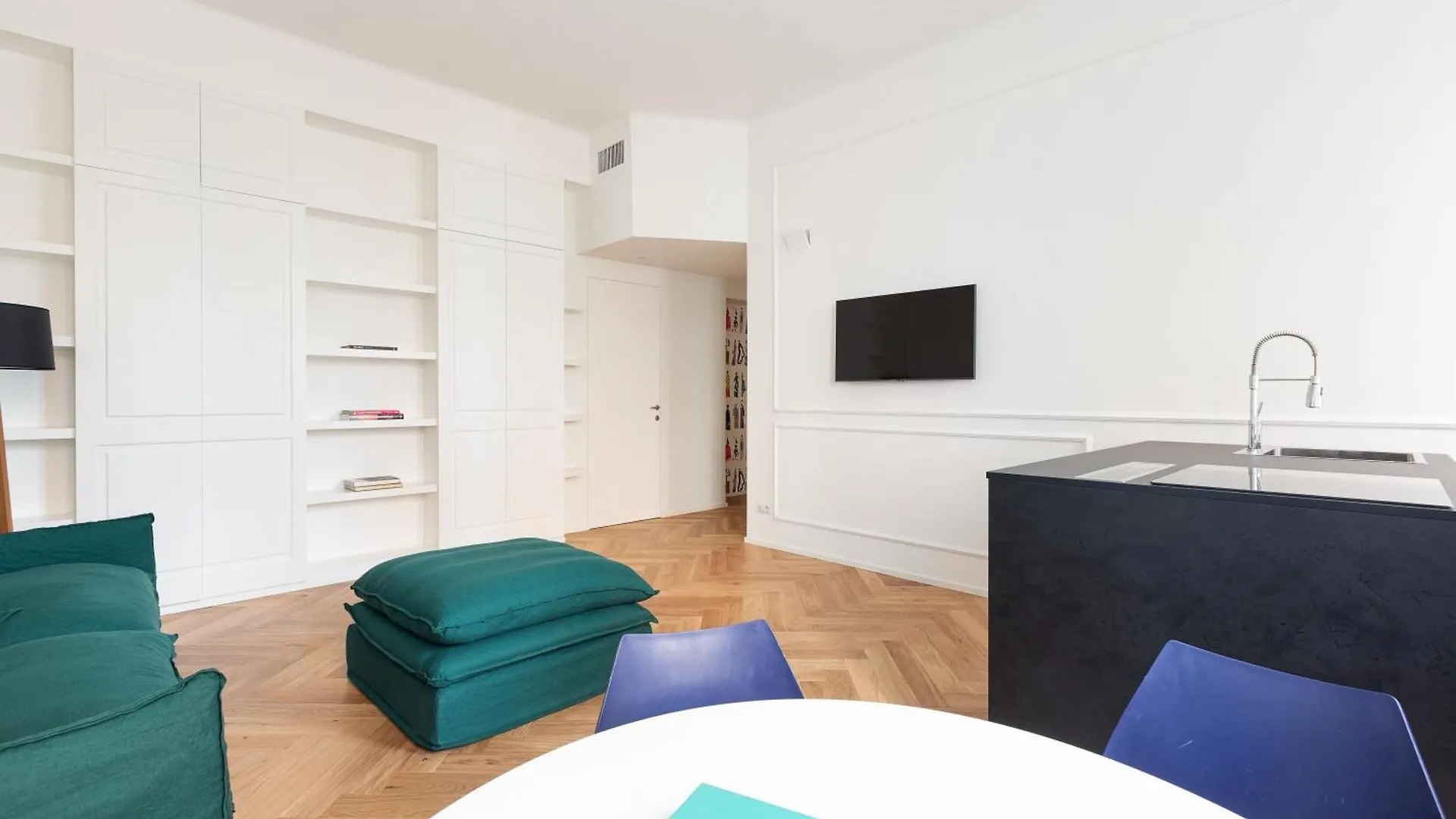Brera Apartments In San Fermo Milan 0*,  Italie